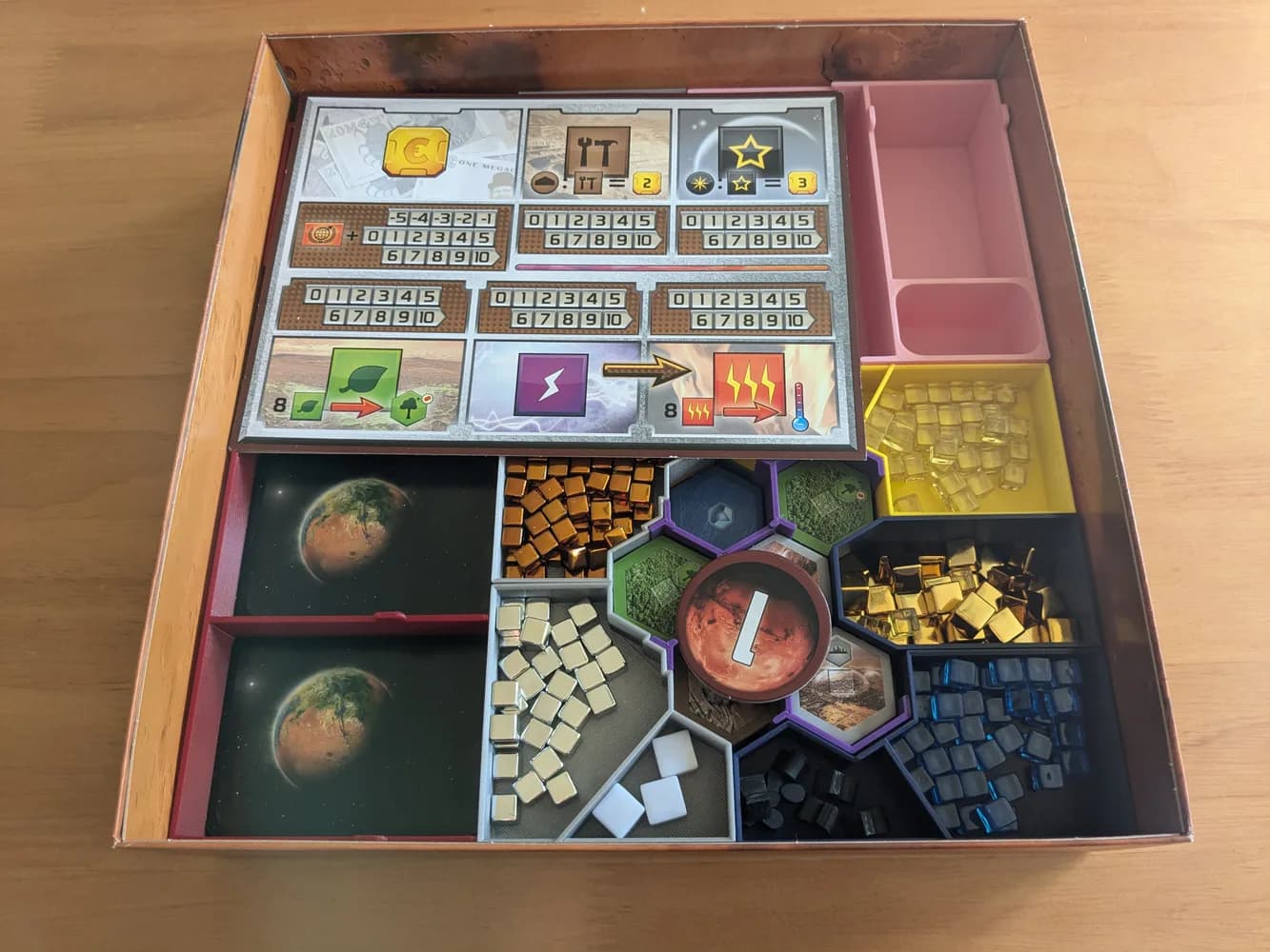 Terraforming Mars box with cards, tiles, and resources separated by a 3D-printed insert
