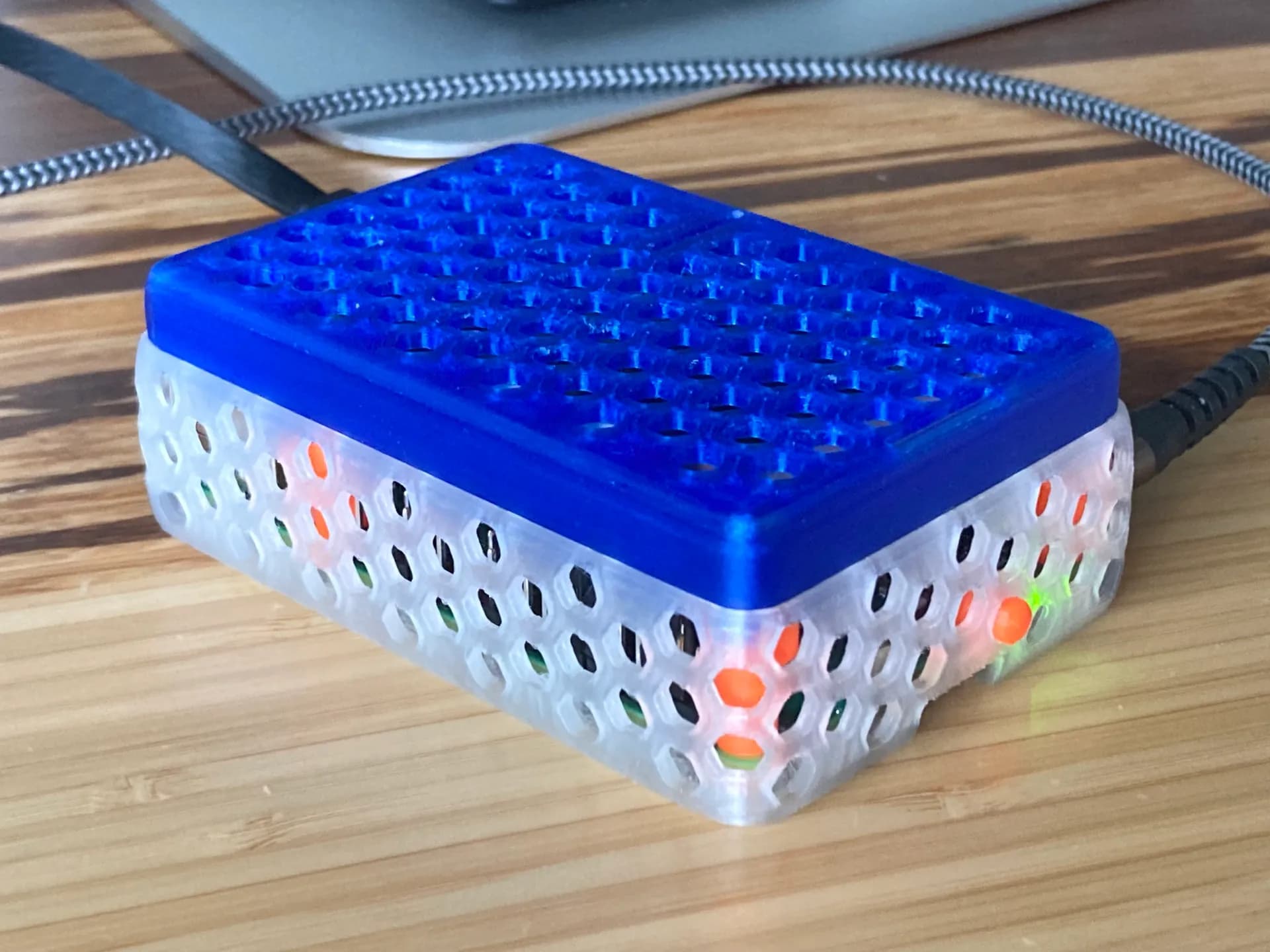 Raspberry Pi 5 case with a Noctua fan: quiet cooling