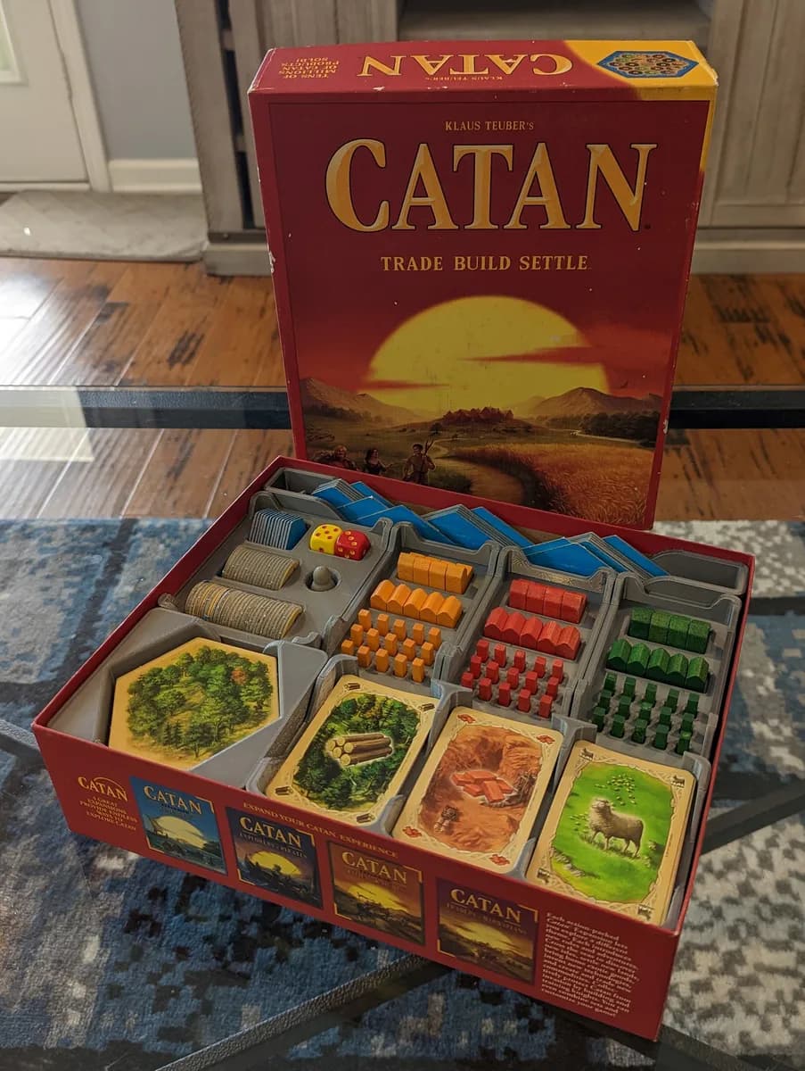 Catan Insert for the Base Game and 5-6 Player Extension