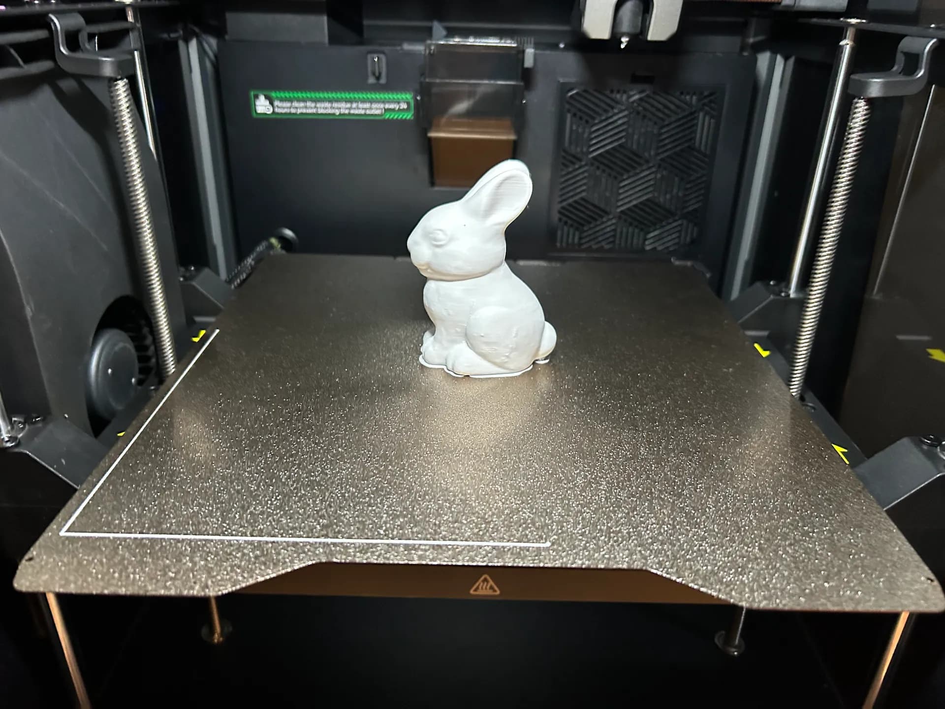 Easter Bunny Decoration - Image 1