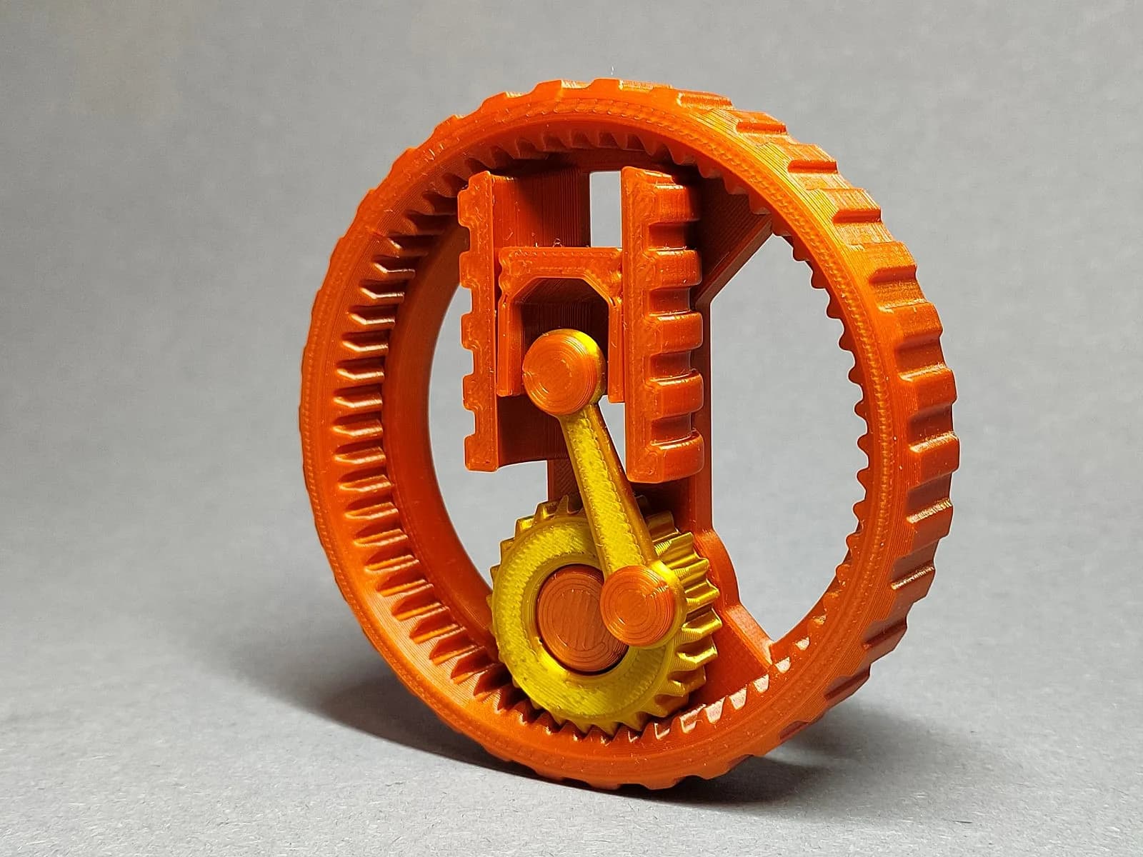 Gear Fidget with Piston - Image 3