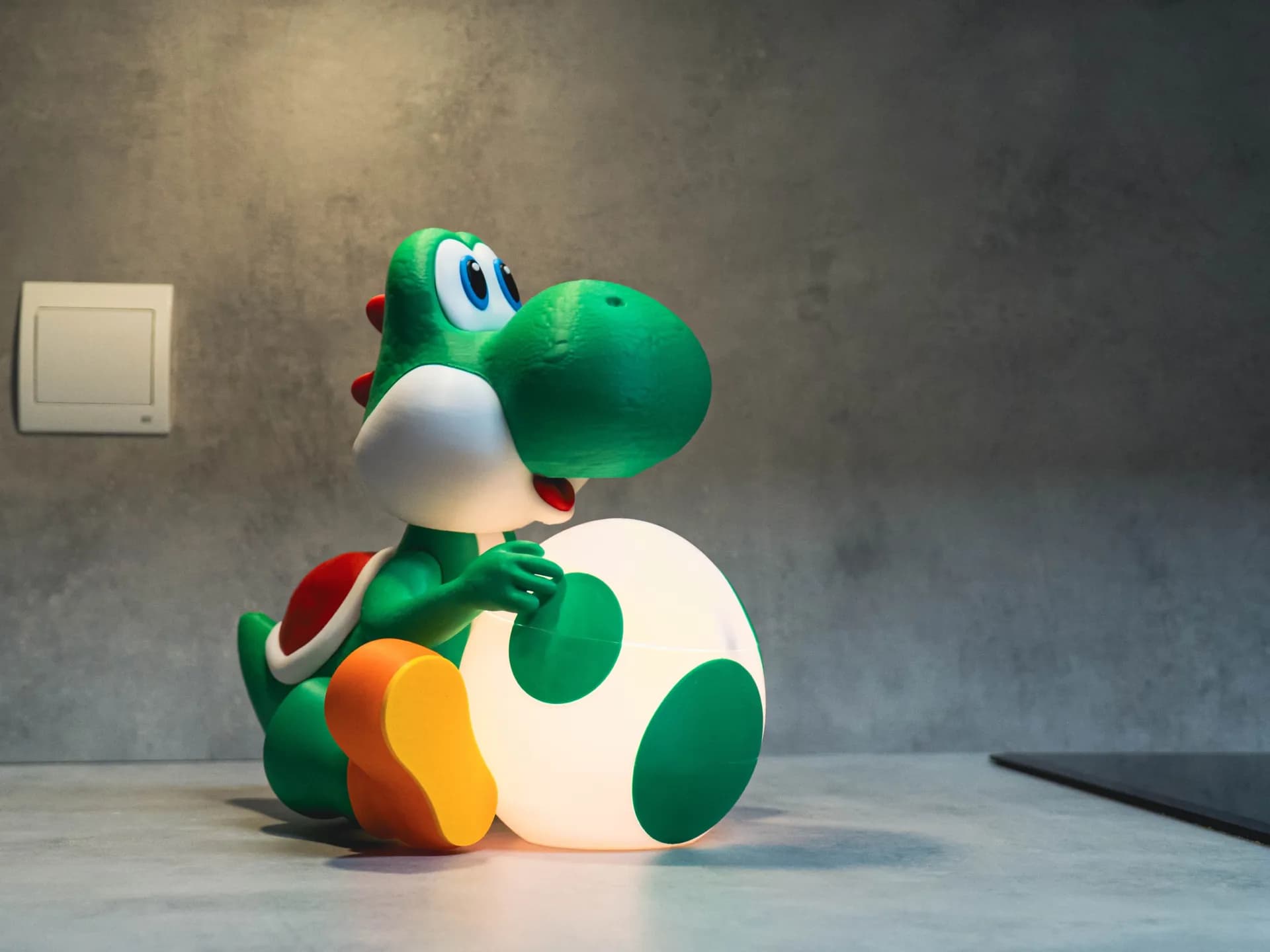 Yoshi Figure with Egg - Image 1