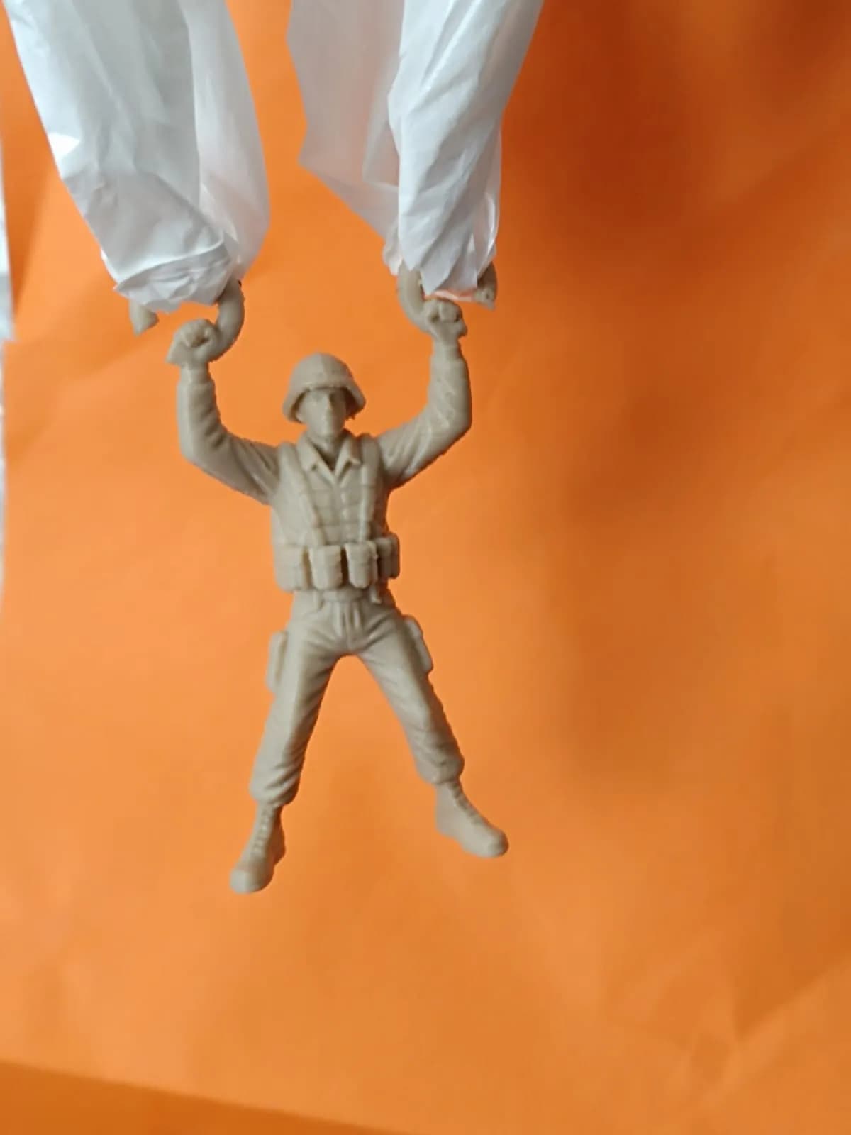 Paratrooper Soldier Toy - Image 1