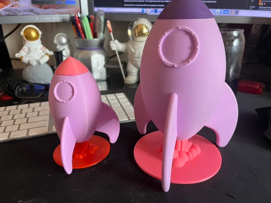 Retro Rocket Desk Display - Image 2