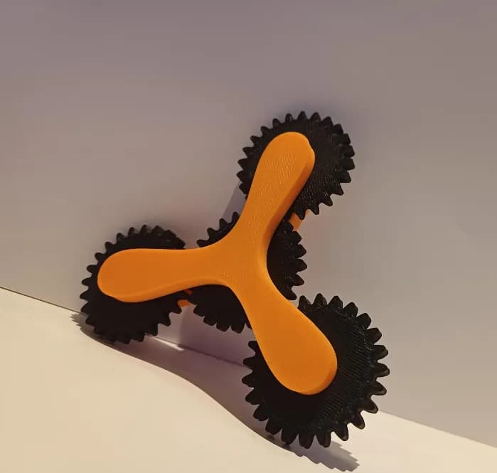 Spinning Gears Fidget Toy - Image 1