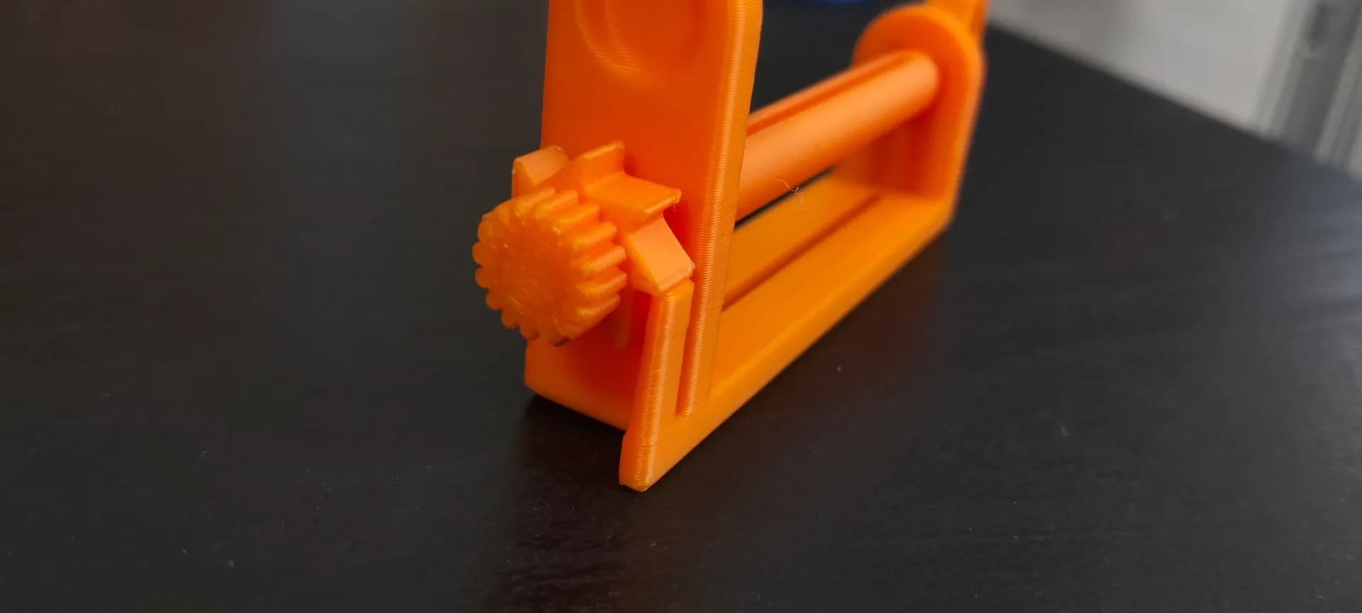 Toothpaste Tube Squeezer V2 - Image 4
