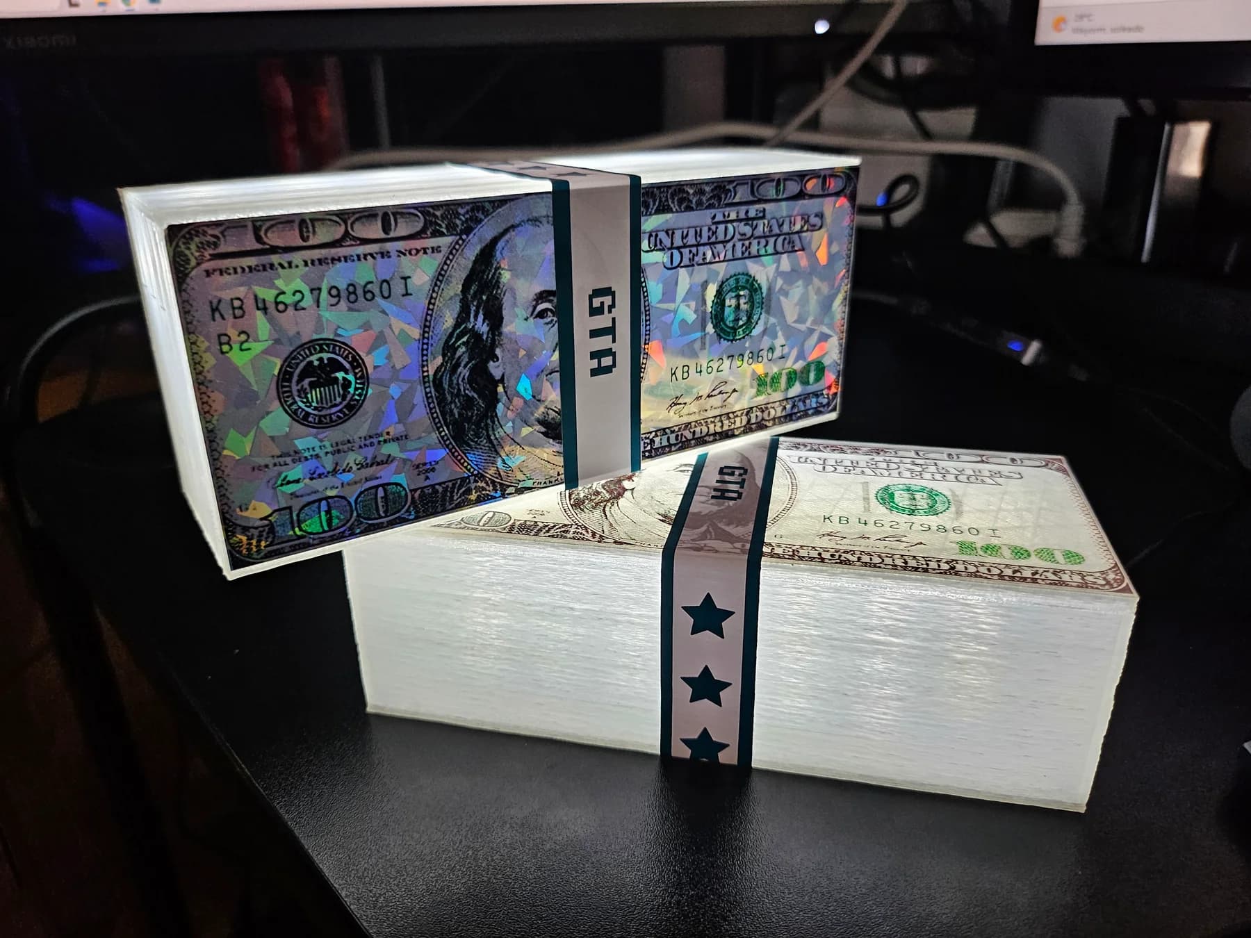Lámpara GTA fajo de billetes - Image 1
