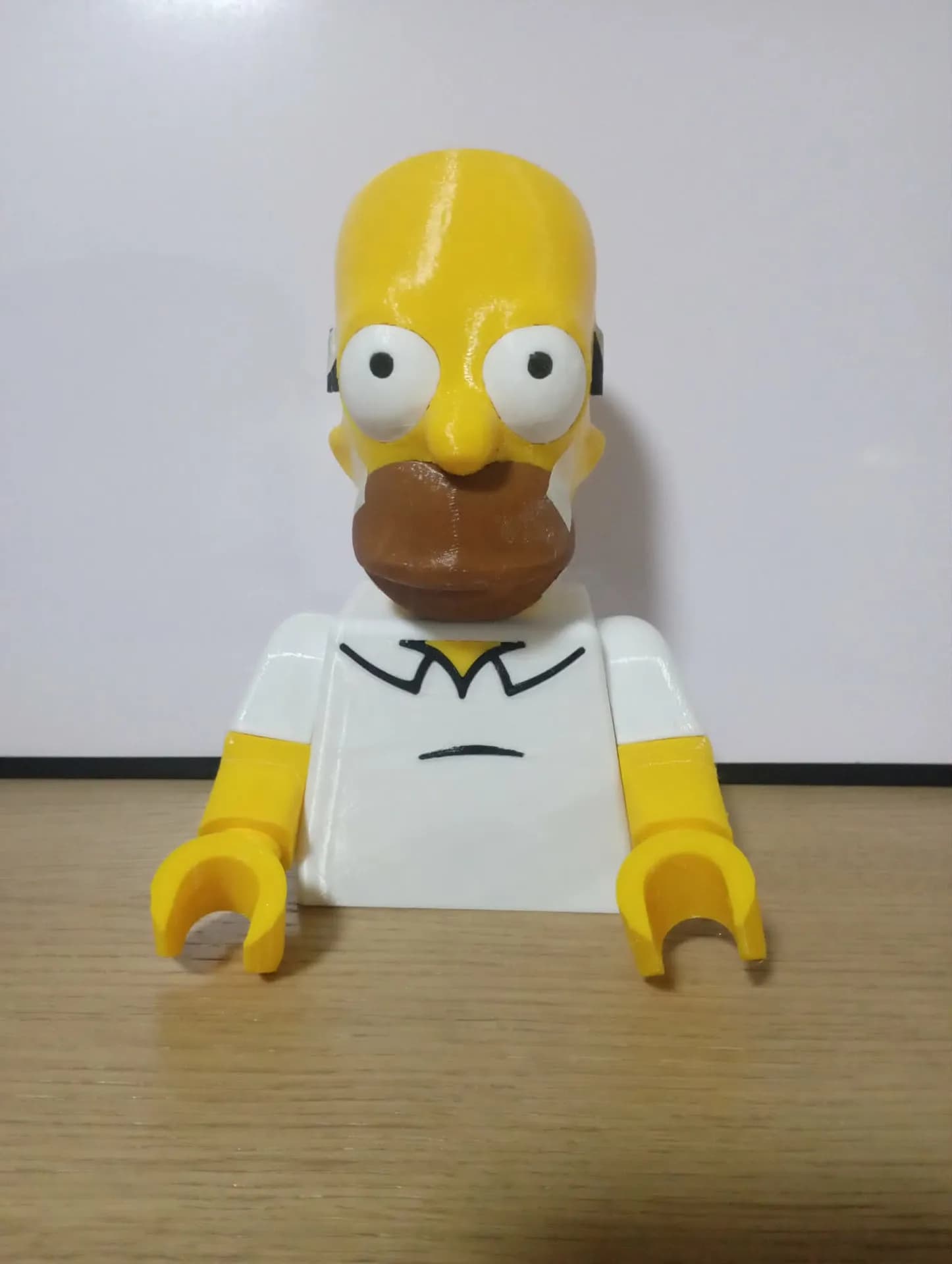 Homer Simpson Giant Minifigure - Image 5