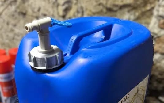 DIN61 Canister Cap with Tap Thread - Image 1