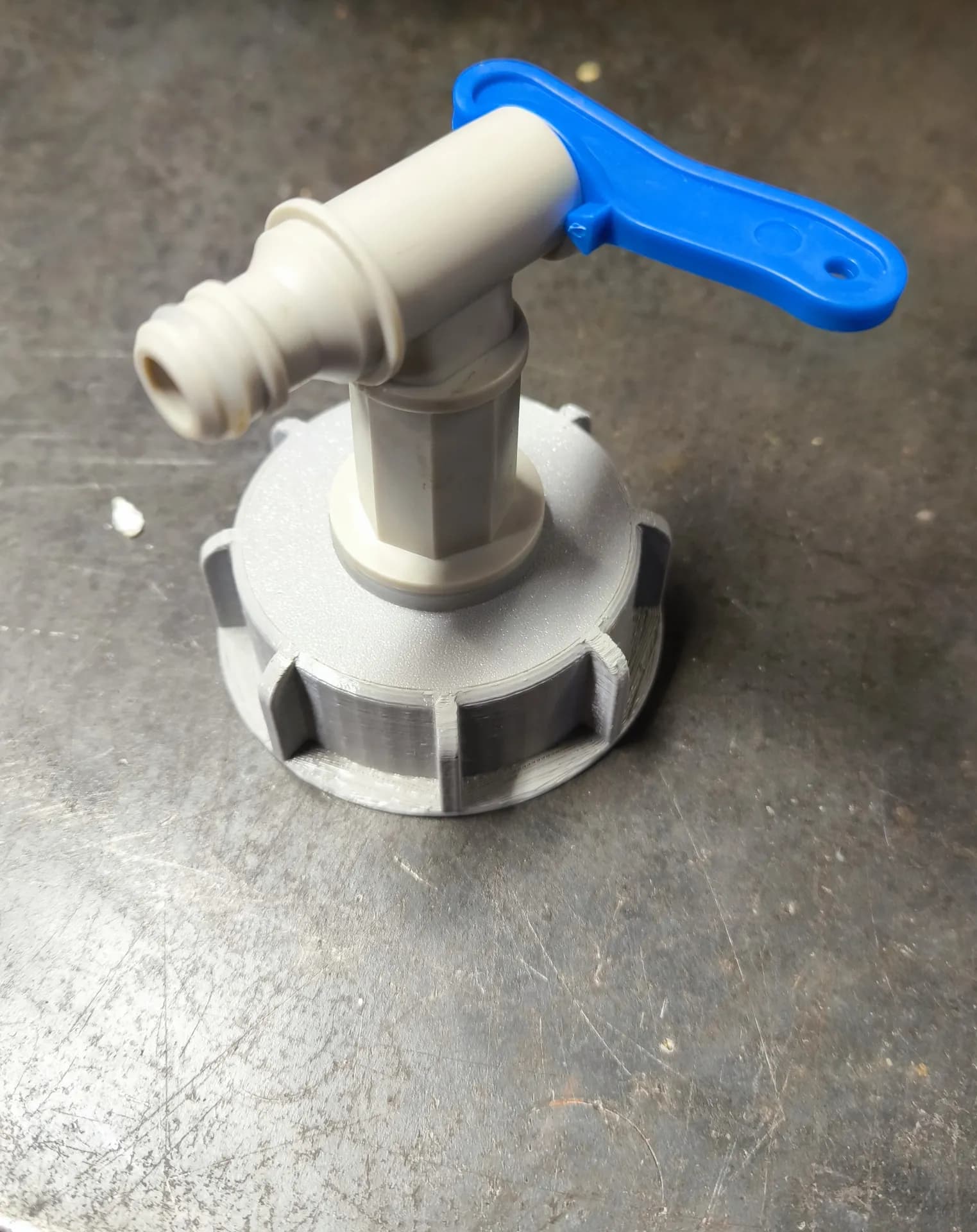 DIN61 Canister Cap with Tap Thread - Image 2