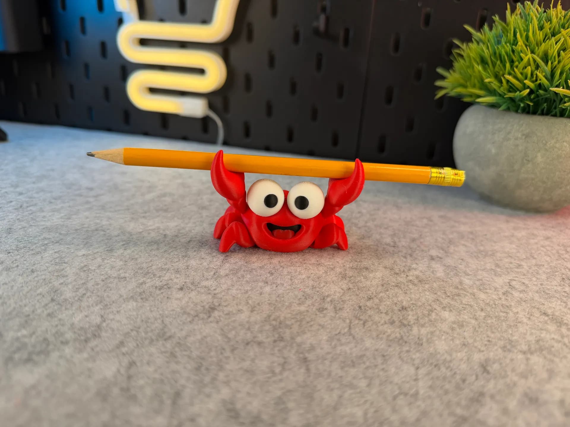 Cute Articulated Crab - Image 9