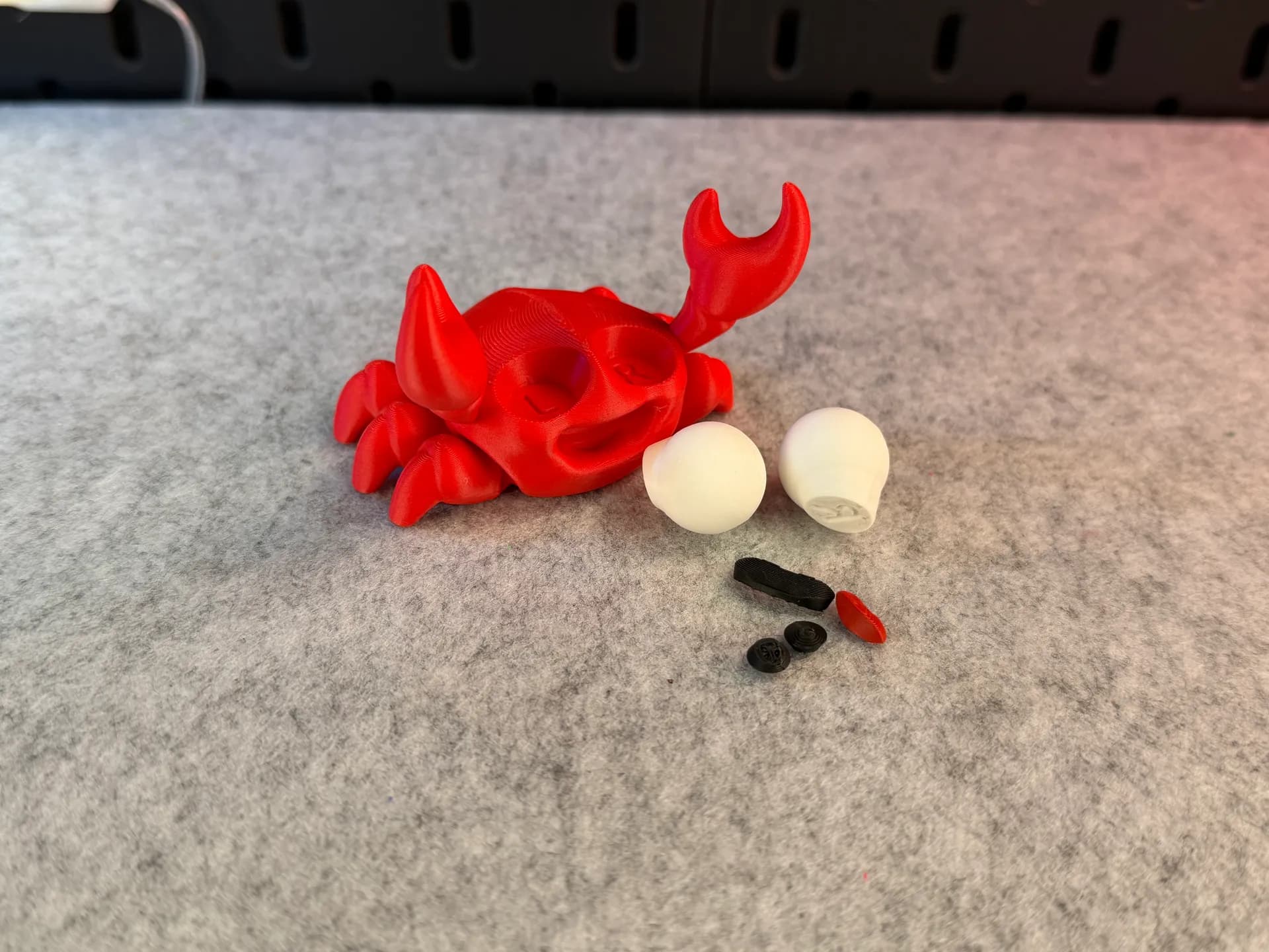 Cute Articulated Crab - Image 12