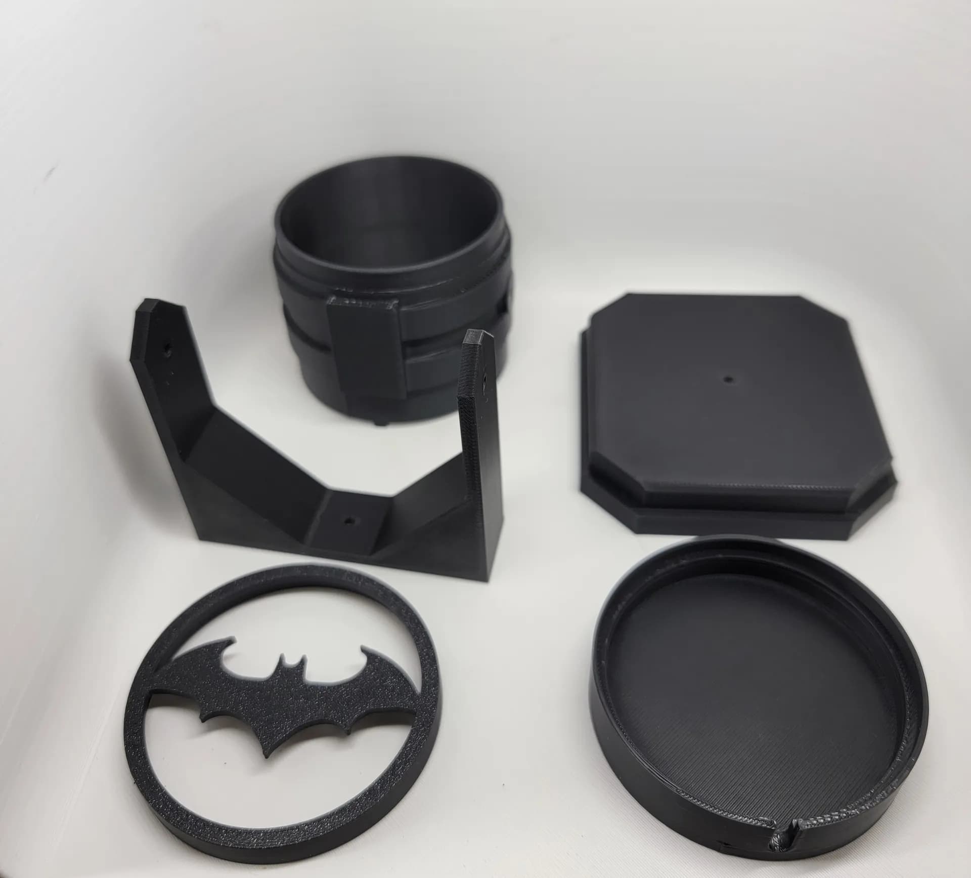 Batman Bat-Signal Lamp - Image 2
