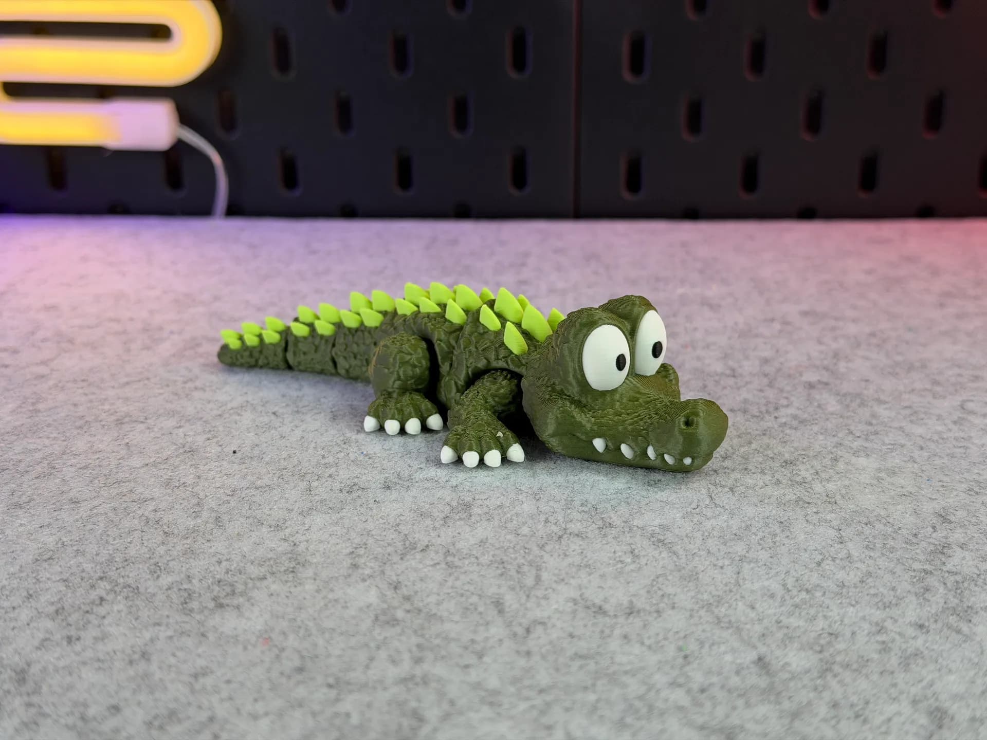 Cute Articulated Crocodile - Image 11