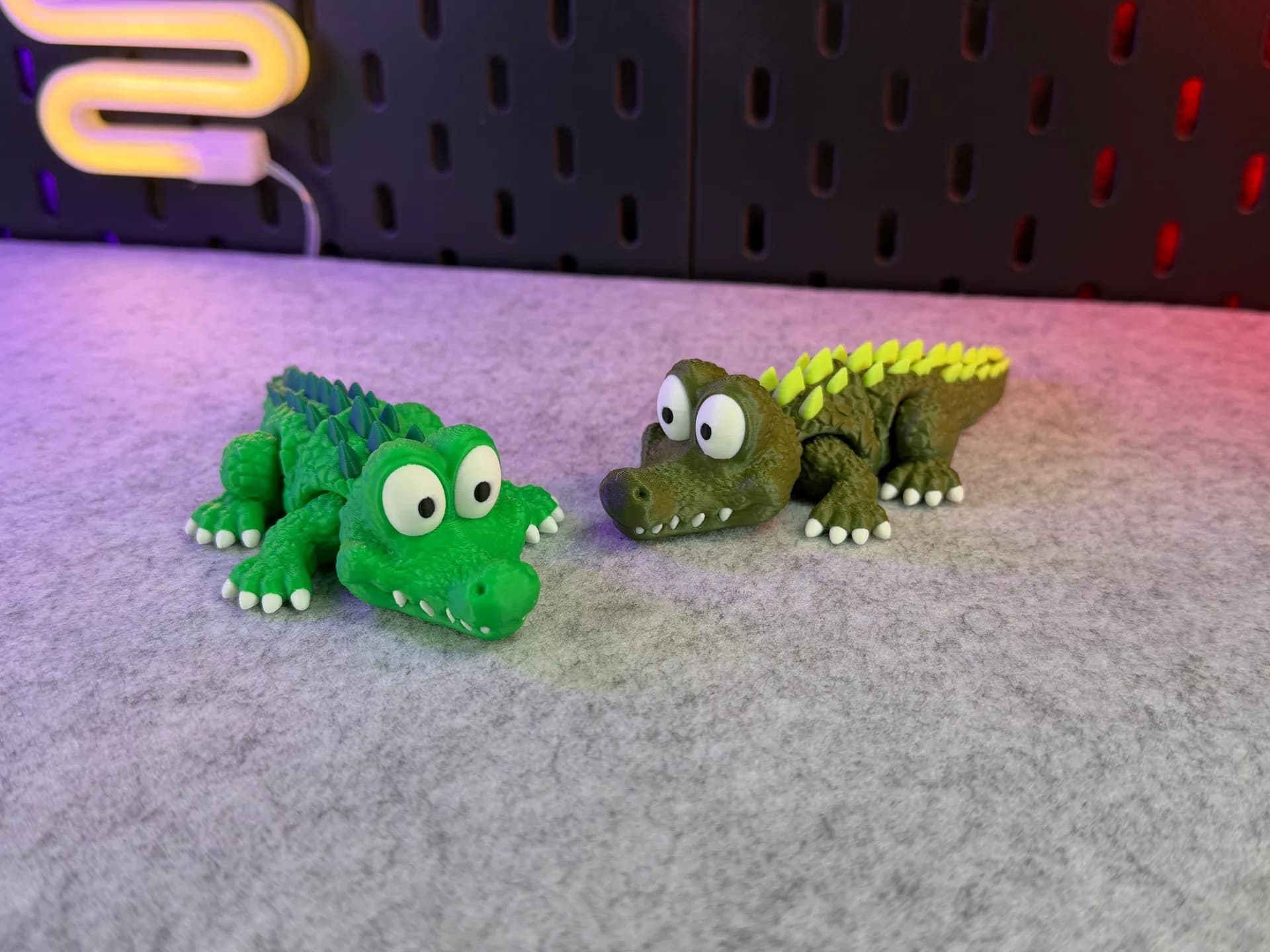 Cute Articulated Crocodile - Image 14